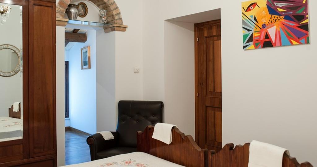 Villa Anna Savini Casa Vacanze Atri Bagian luar foto