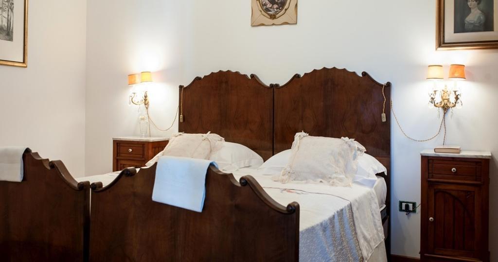Villa Anna Savini Casa Vacanze Atri Ruang foto
