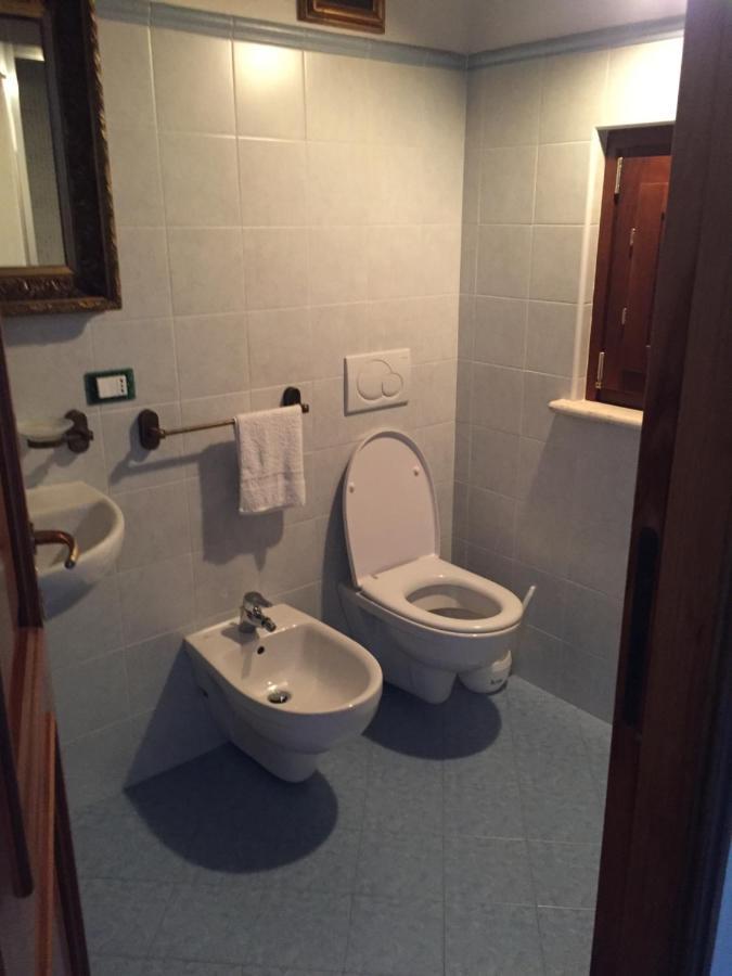 Villa Anna Savini Casa Vacanze Atri Bagian luar foto